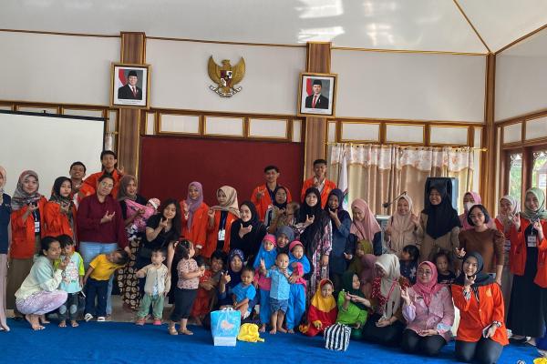 UMPKU Surakarta Gerakkan Hidup Sehat Warga Jayengan Lewat Penyuluhan Hipertensi, Diabetes, dan Stunting